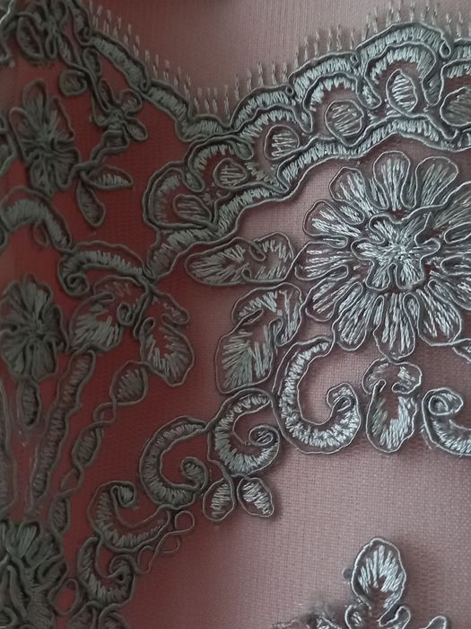 Elegancka sukienka damska