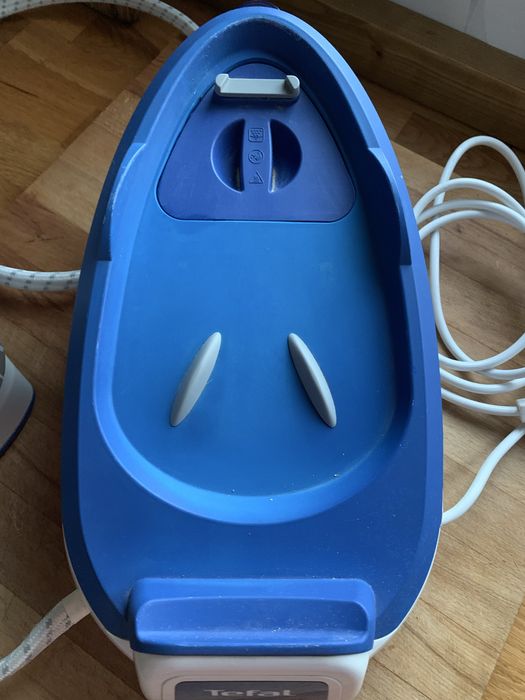 Ferro caldeira Tefal purely & simply