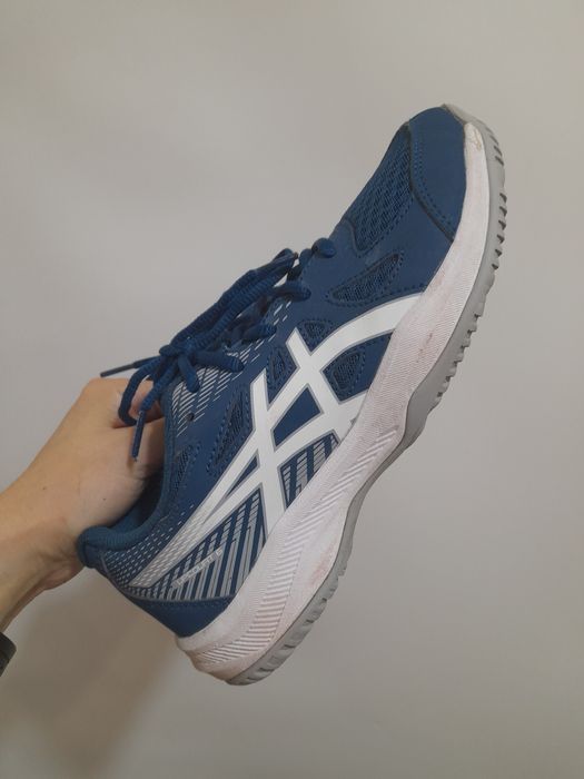 Жіночі спортивні кросівки Asics Upcourt 6 р. 38