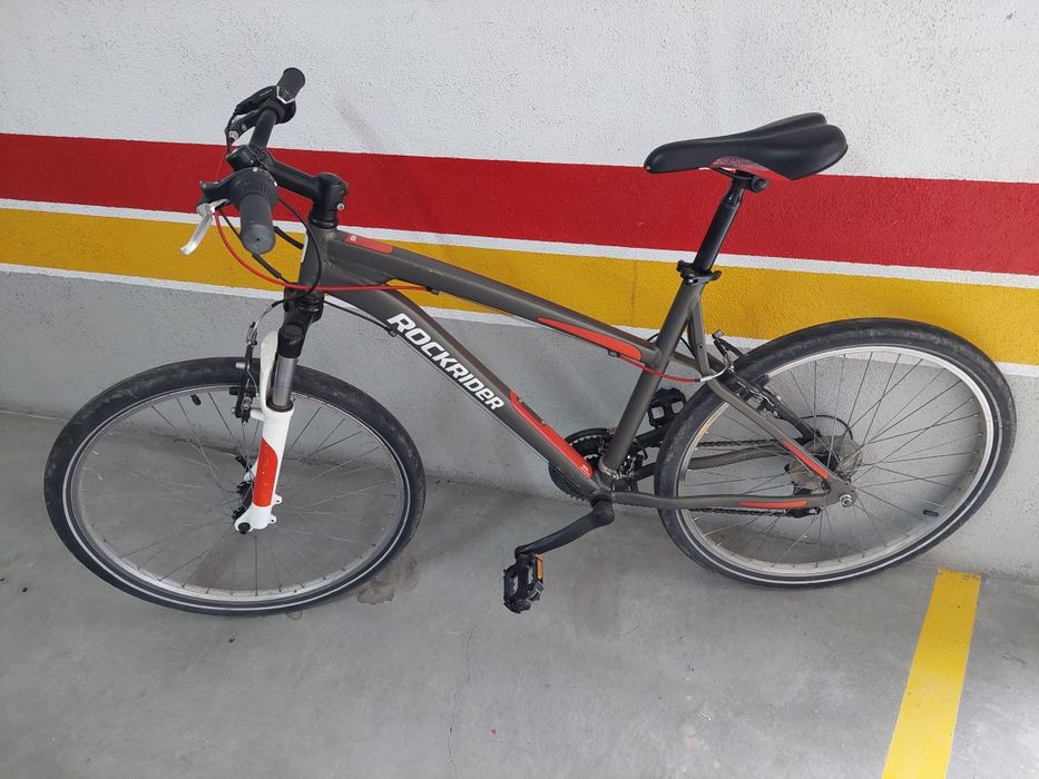 Bicicleta rockrider usada.