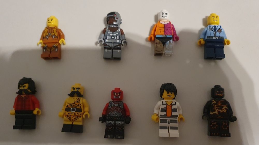 Lego- figurki mieszane