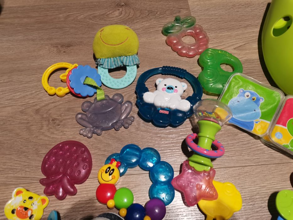 Zestaw zabawek dla bobasa