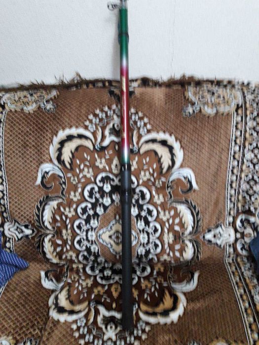 продам удочку новую  Stippi Super, чехлы для удочек