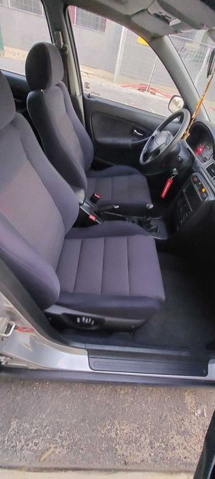 Honda Civic 1.4i S