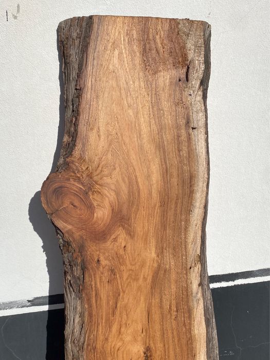 Tábua de acácia maciça aplainada 150×35×4 cm