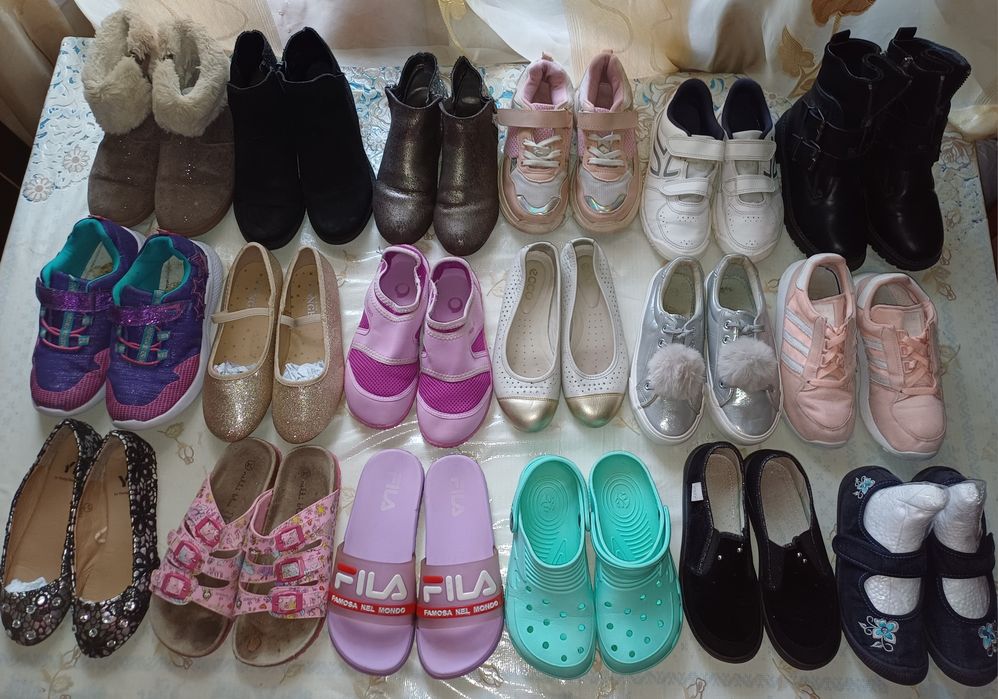 Розпродаж якісного взуття!