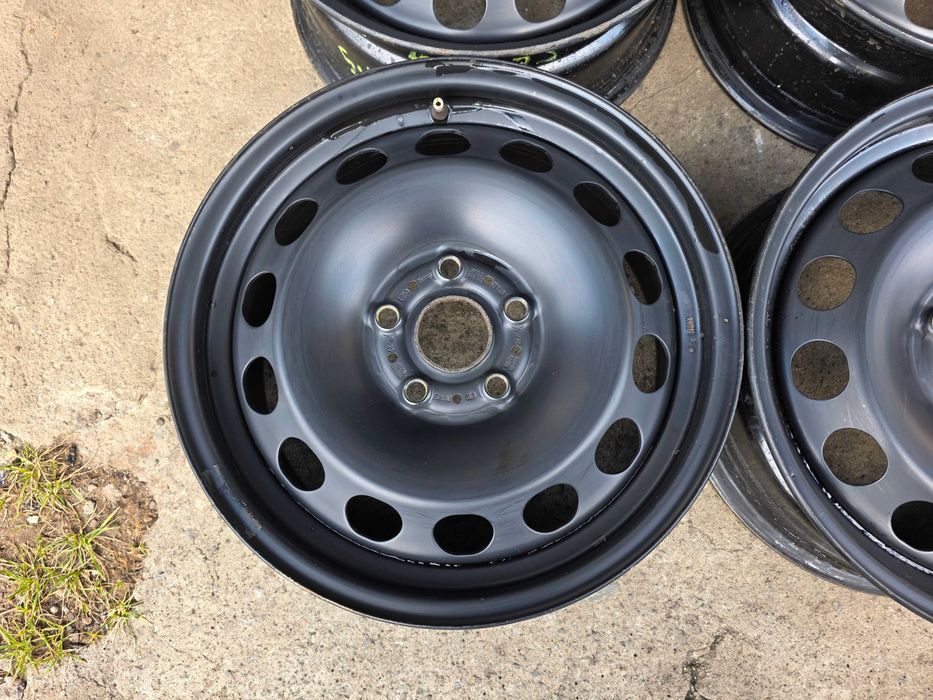 Oryginalne felgi stalowe VW AG 16" 5x112 ET 46 Golf Audi A3 Seat Leon Skoda Octavia