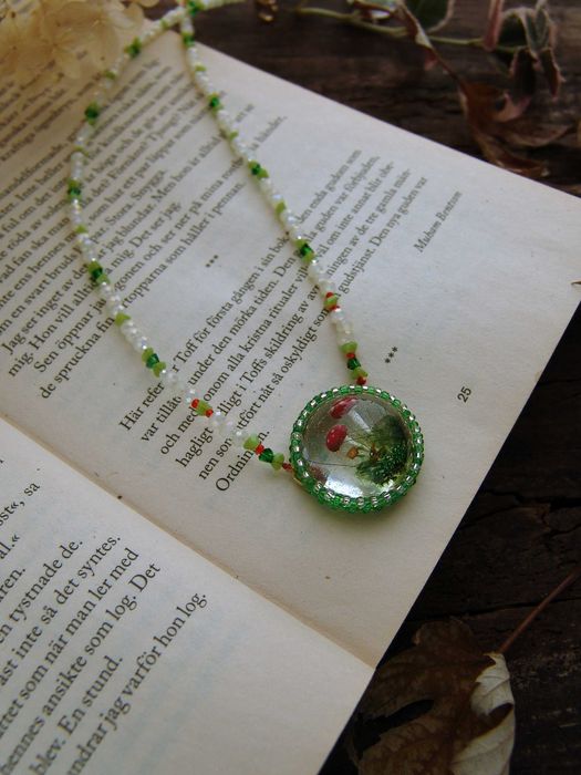 Чокер з мухоморчиками