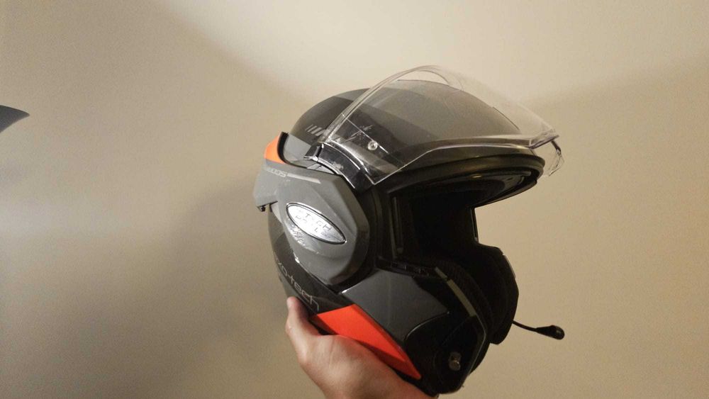 Capacete moto Scorpion, LS2 e Premier intercomunicador ejeas v6 pro