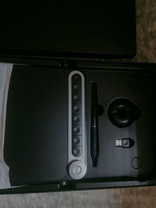 Графічний планшет HUION Q620M