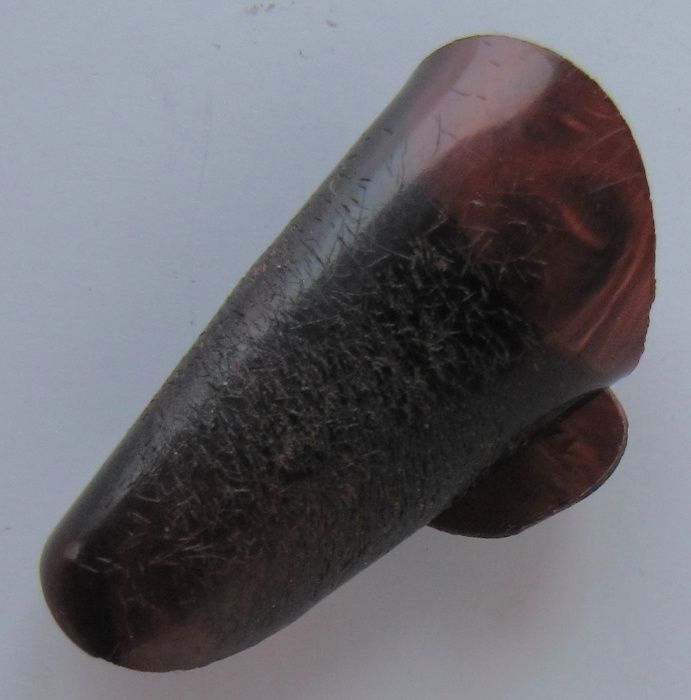 Набор для рукоделия в кожаном футляре винтажный