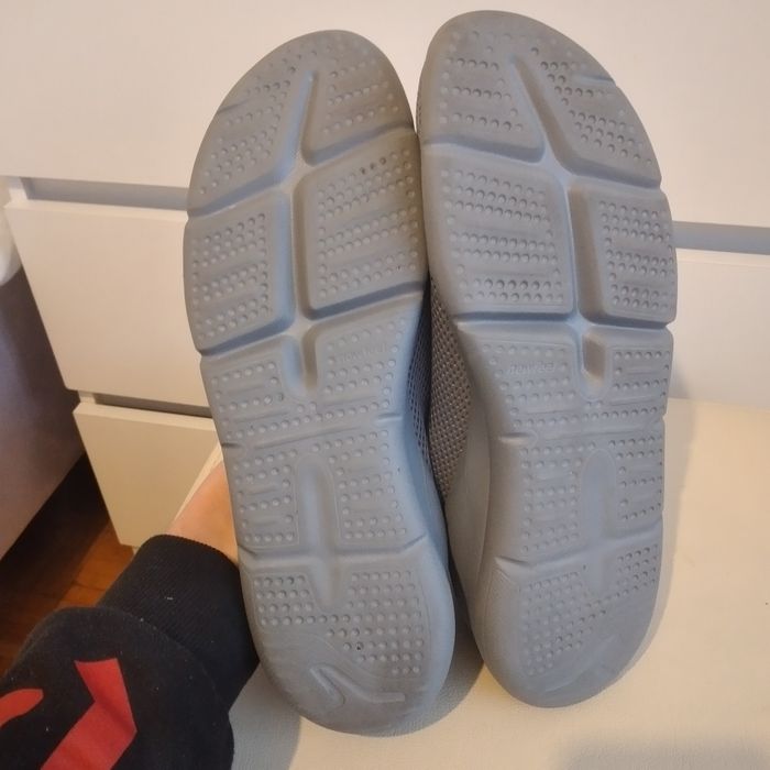 Buty sportowe, rozmiar43/28
