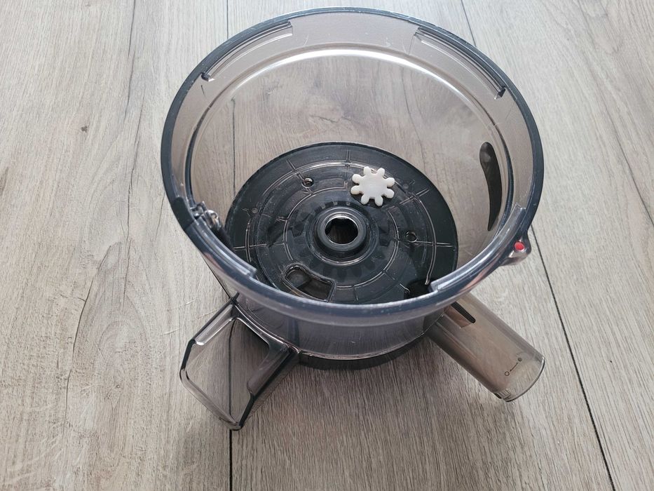 Kuvings - Wyciskarka do soków REVO830