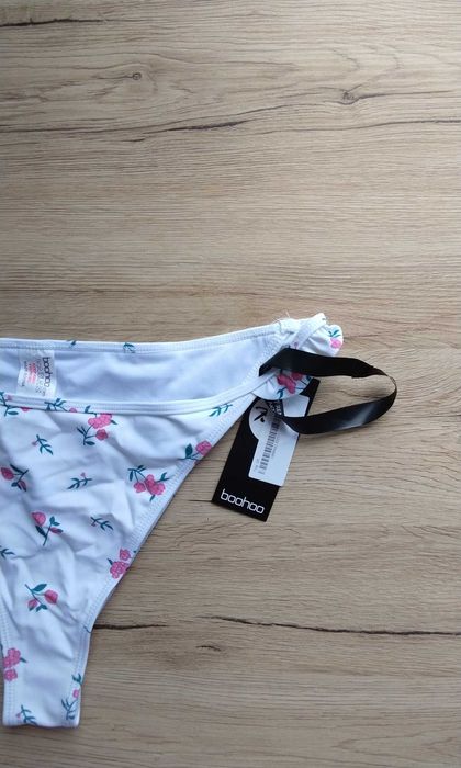 Dół od bikini kwiatki