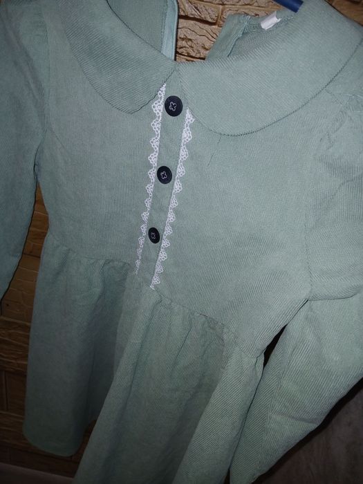 Плаття для дівчинки 140