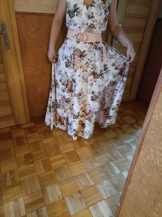 Długa suknia Elizabeth Collection