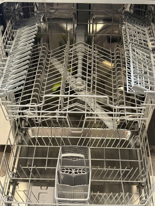 SMEG STA6449 – Máquina de lavar loiça para peças ou reparação