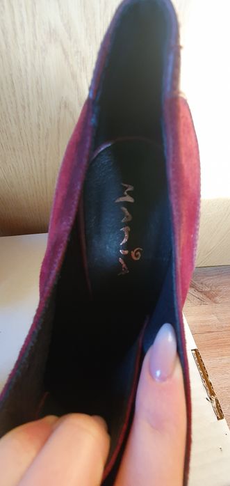 Piękne bordowe włoskie buty