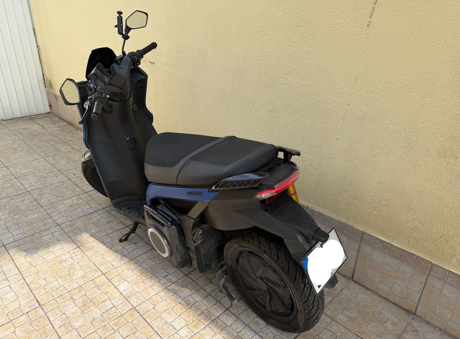 SEAT MÓ 125 Mó 125 Performance