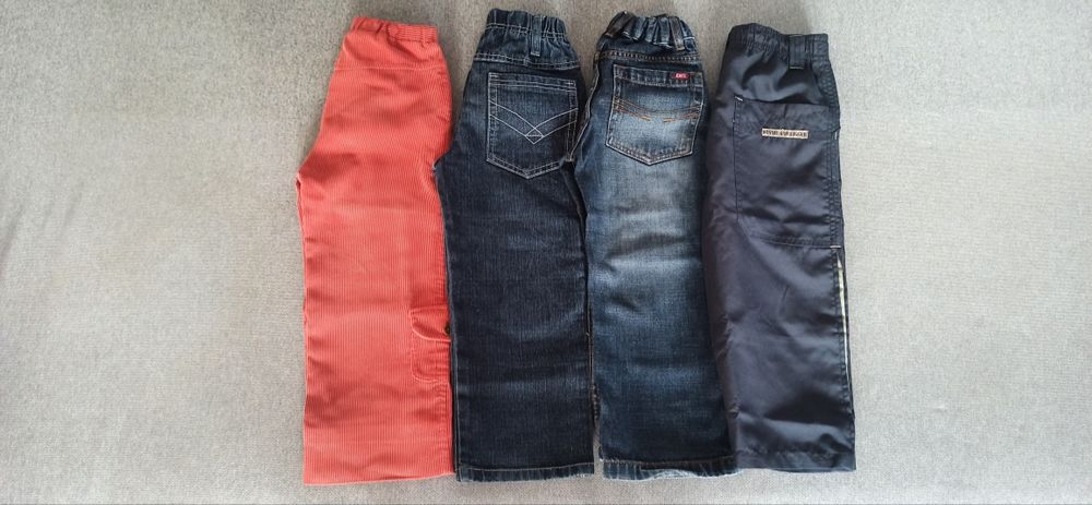 Zestaw Spodni x 4 Jeans, Sztruksy, Bluza + Gratis Spodnie Dresy R. 104
