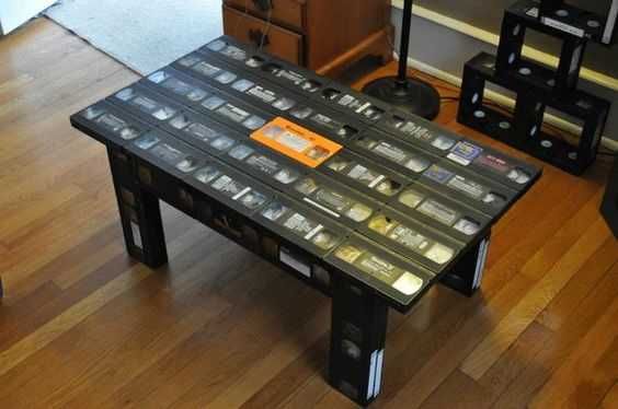 Lote de 100 Cassetes VHS artesanato