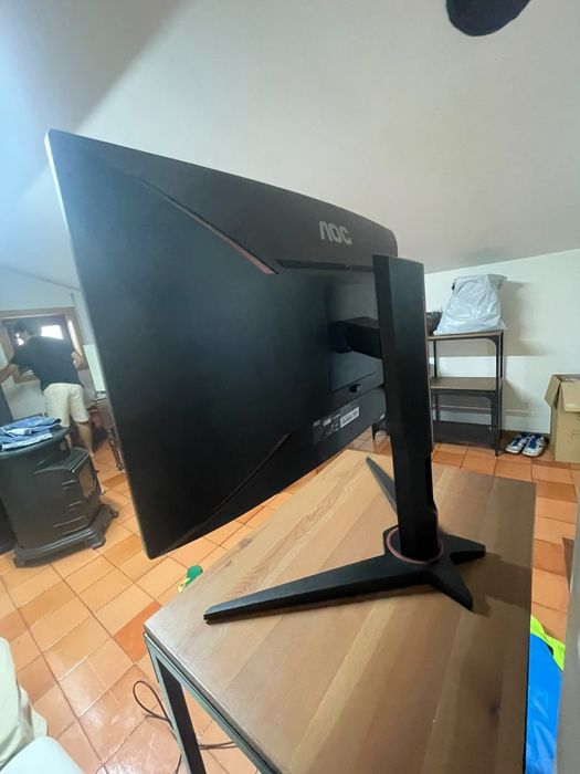 Monitor Gaming AOC 144hz 1ms