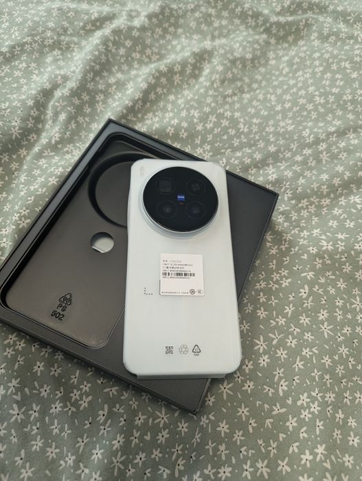 Vivo x300 pro 12/256 GB wersja CN