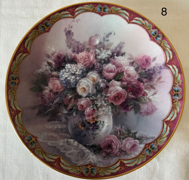 Вінтаж: колекція тарілок від Lena Liu