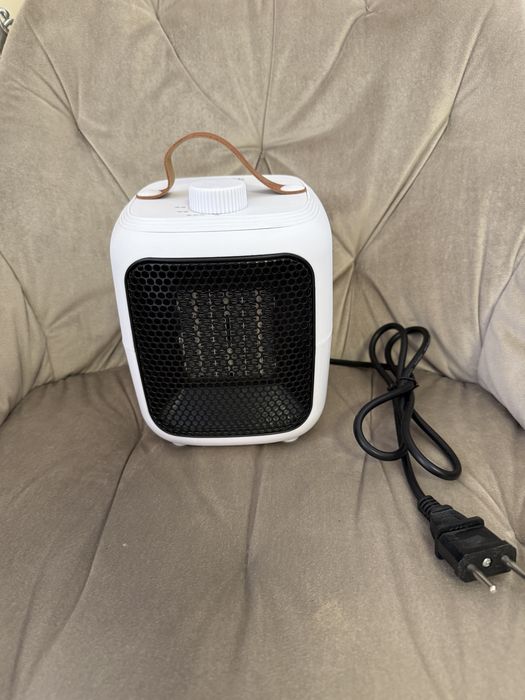 Тепловентилятор Voltronic SH-728 Економний 900W