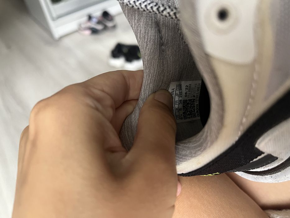 Кросівки adidas by Stella McCartney 38 розмір