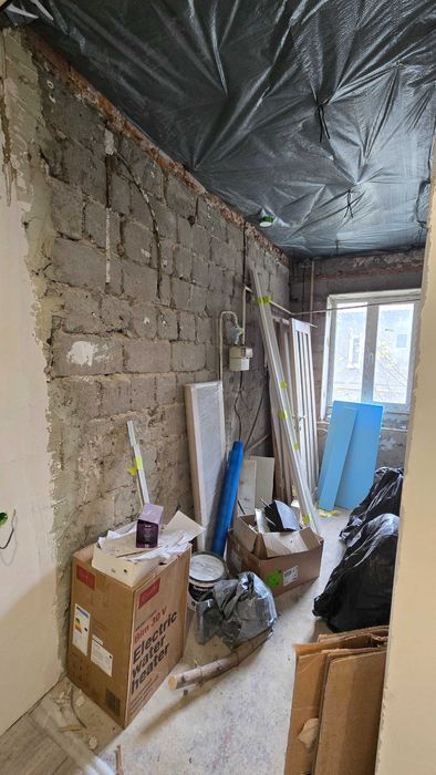 Продам реальну 3х.к.квартиру метро Індустріальна. Сертифікат+. 23000