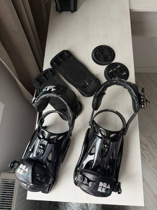 Крепления для сноуборда Drake