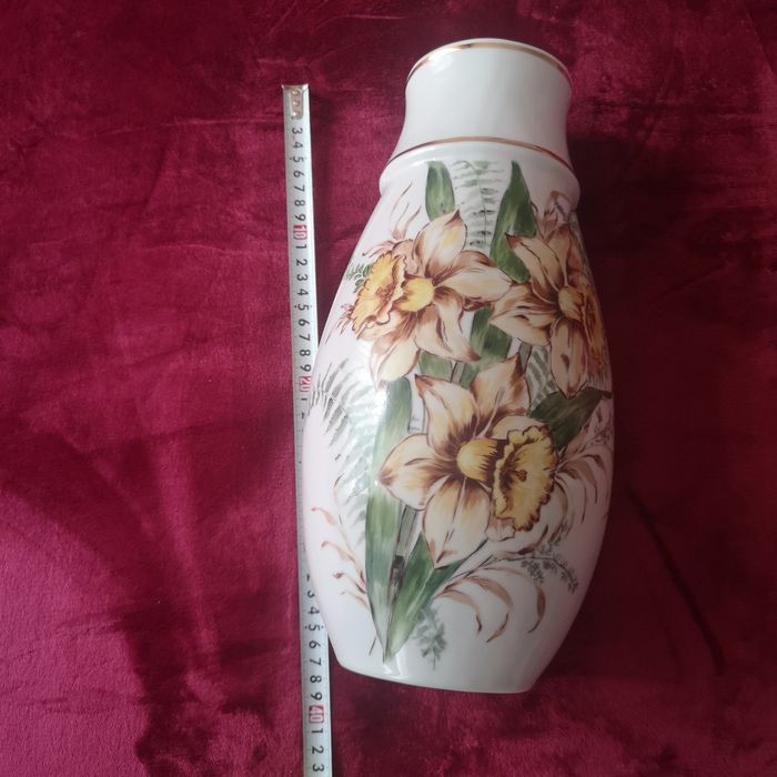 Wazon z Fabryki Porcelany  Książ ręcznie 36 cm
