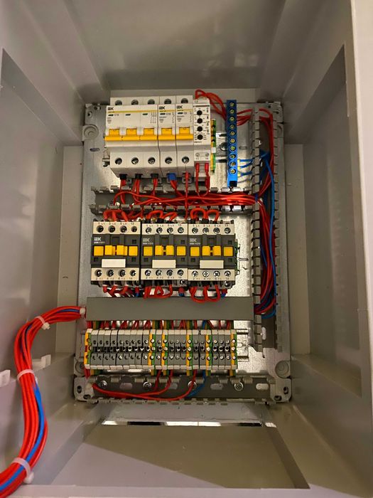 Ремонт Холодильної техніки. Вітрин. Холодильних камер. Холодильників