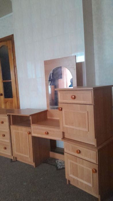 Продам меблі у відмінному стані, ціна одна за все
