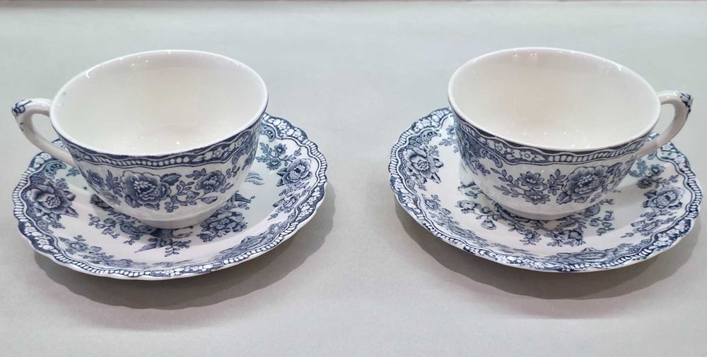 Чайна пара мануфактури Bristol crown ducal в сіро -блакитному кольорі