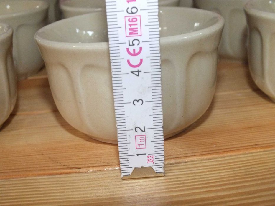 Porcelit Pruszków kokilki miseczki Design PRL 11 SZT