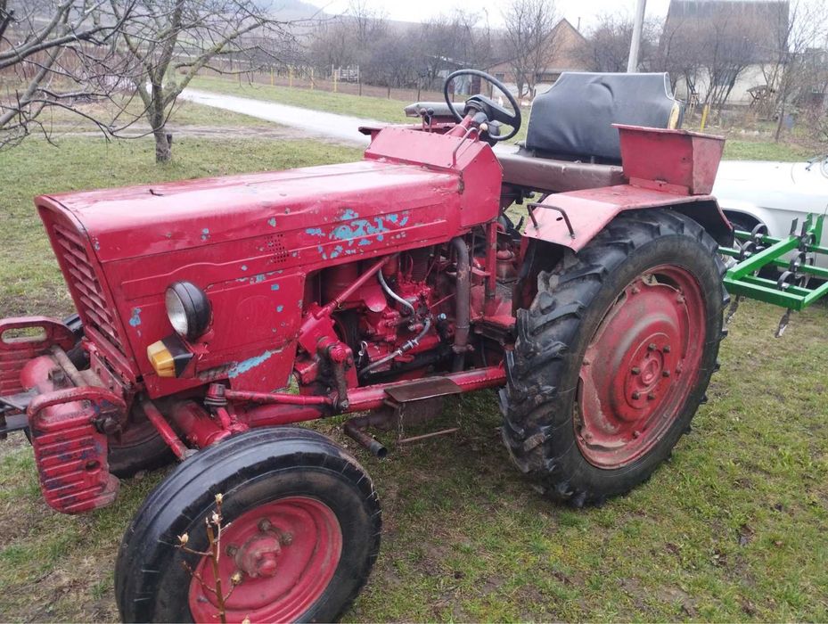 Продам Трактор ХТЗ Т-25