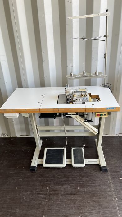 Renderka Shunfa, mereżka Juki ,guzikarka Juki, wytwornica pary itp