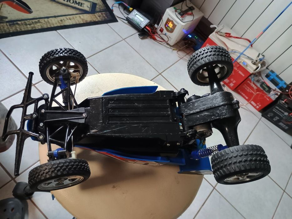 Zdalnie sterowany tamiya rising fighter