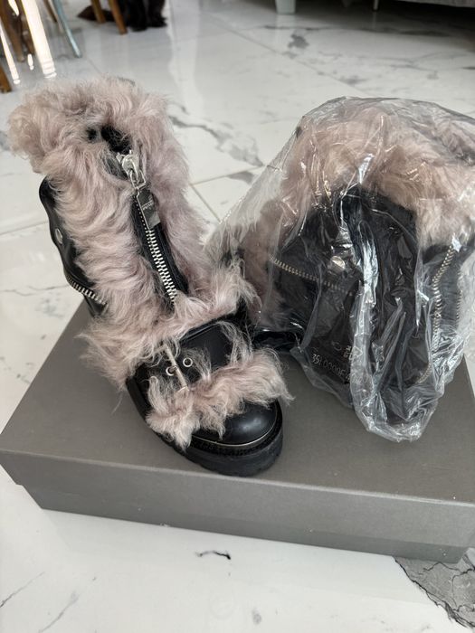 Alexander Mqueen кожанные сапожки в идеальном 38 размер