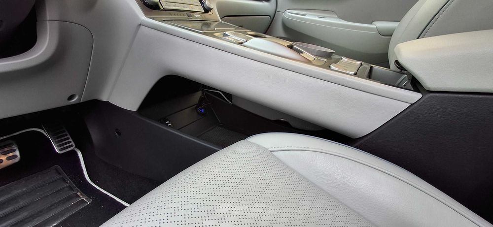 Hyundai KAUAI Electric Vanguard full extras pele