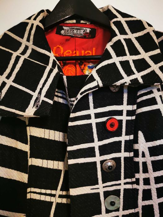 Casaco desigual 38 em muito bom estado