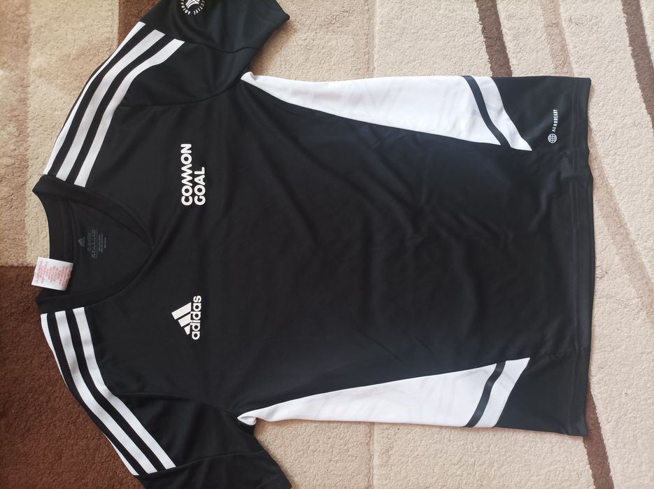 Koszulka Adidas rozm. 176 super stan