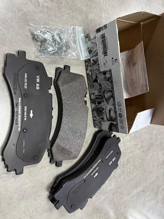тормозные колодки Audi SQ7 / SQ8  2014-2022г