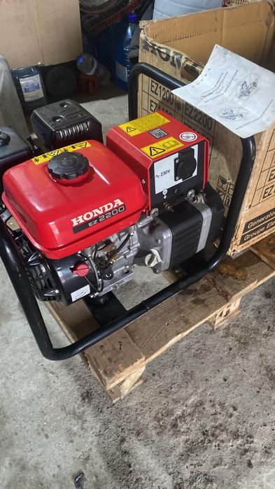 Генератор Honda EZ2200 двигатель GX 160 AVR Оригинал !: 14 000 грн
