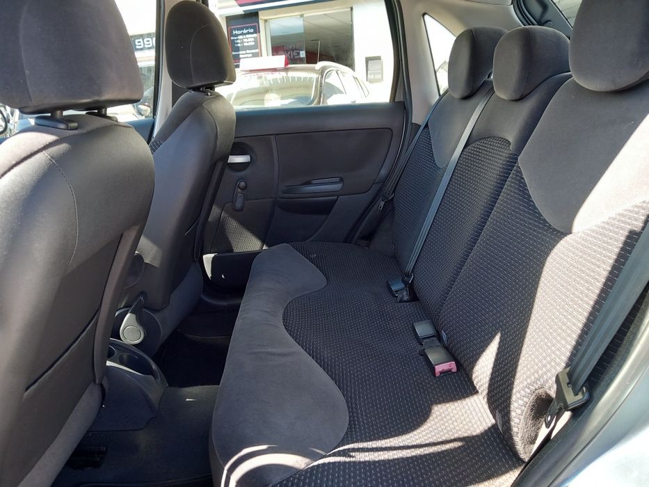 Citroen C3 1.1cc  130 milkm 2009