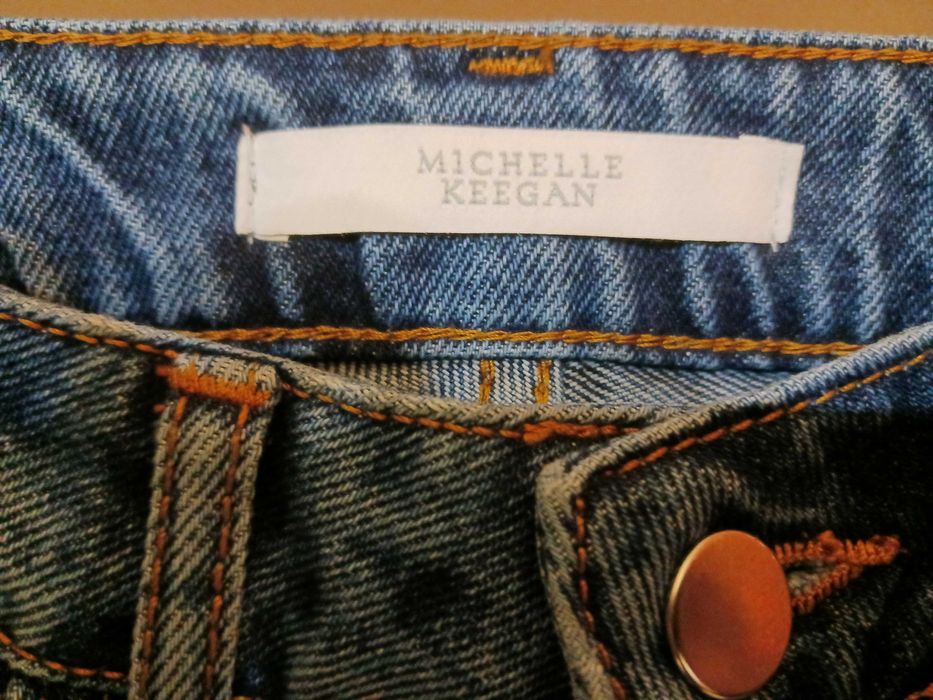 Широкие джинсы Michelle Keegan