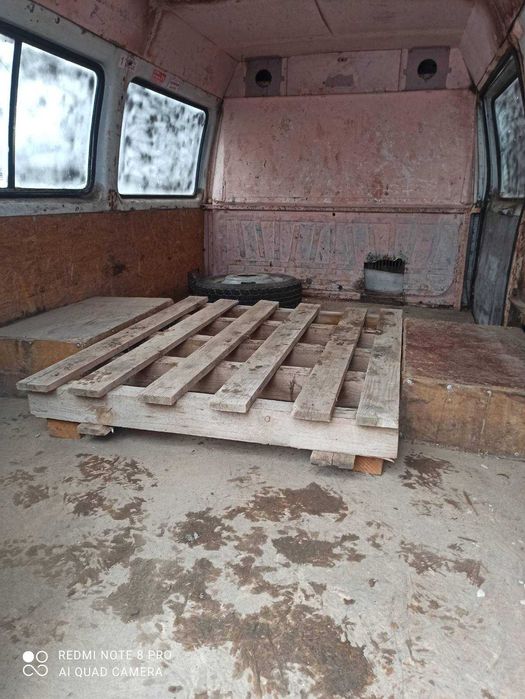 Газель 2002 року