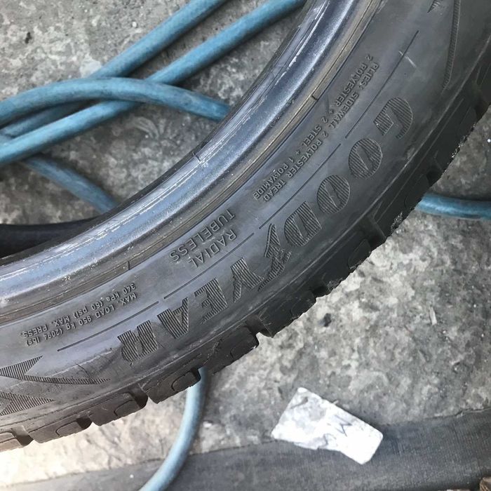 Шини GoodYear UltraGrip gen-1 275/40R20 Комплект Зимові Б/у Оригінал